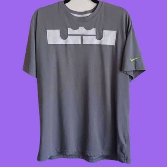 Nike LeBron James DRI-FIT XL T-shirt - Picture 1 of 1